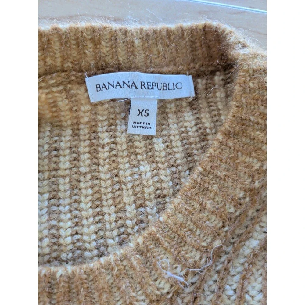 Banana Republic Sweater Women's Size Xs Yellow Ochre